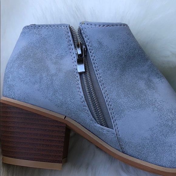 ✨RESTOCKED!! Gray Blue Leather Booties✨ - Picture 5 of 8